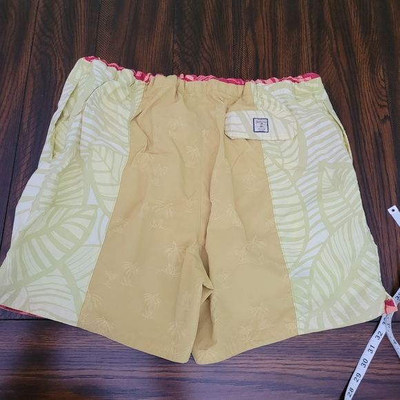 TOMMY BAHAMA Swim Trunks Tropical Print Pockets Yellow Orange Lining Size XL - Picture 5 of 9